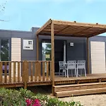 Campsite Village & De Gruissan